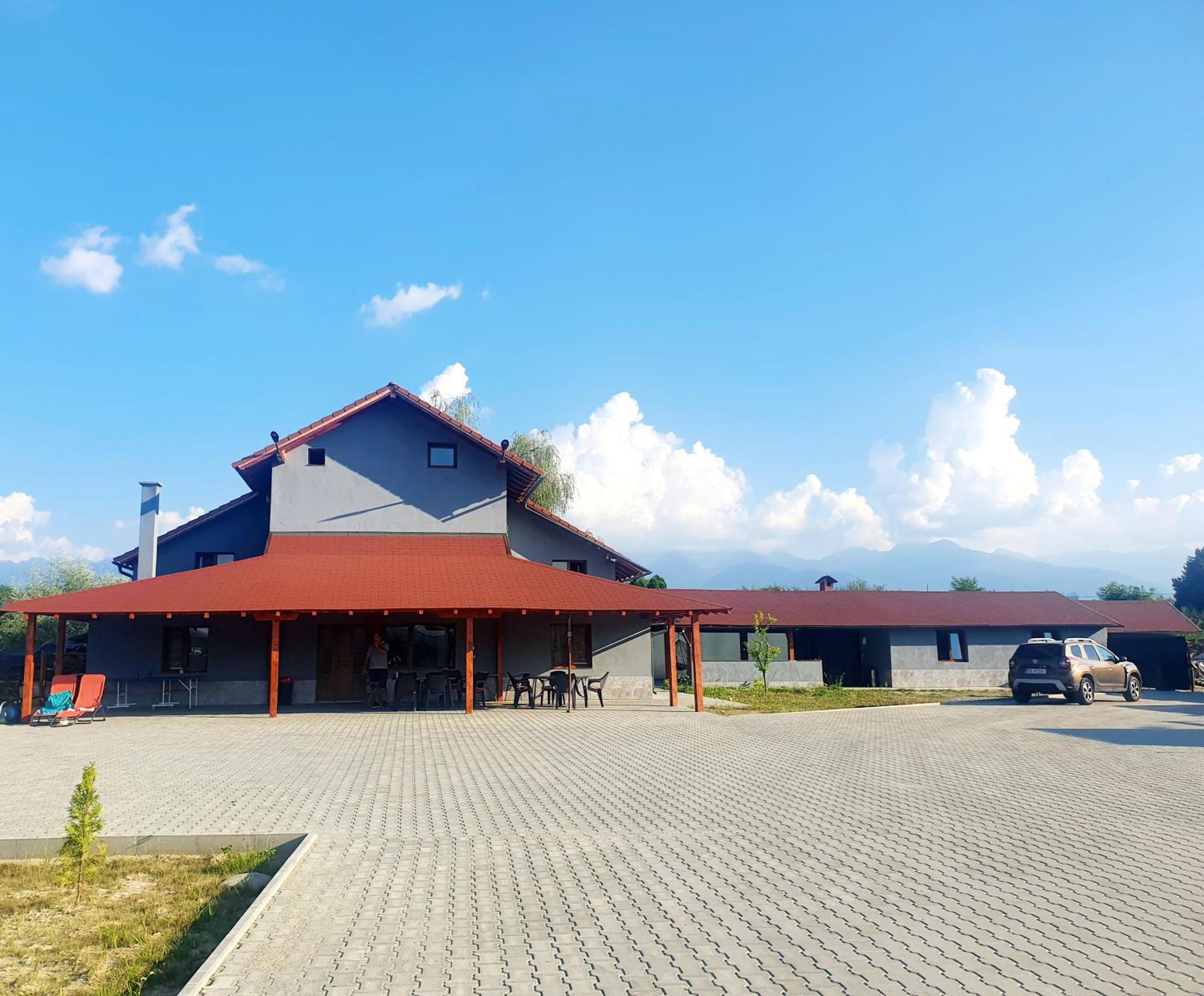 Apartament Vila Karina Carta  Zewnętrze zdjęcie